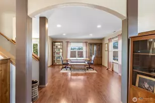 308 Easy Street SE, Rainier, WA 98576 - Photo 4