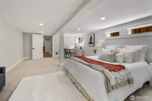 8226 Meridian Ave N, Seattle, WA 98103 - Photo 28