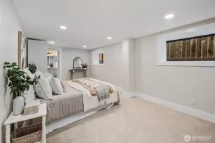 8226 Meridian Ave N, Seattle, WA 98103 - Photo 30