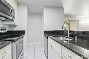 7453 Newcastle Golf Club Rd, Newcastle, WA 98059 - Photo 4