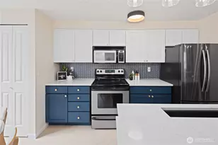 300 10th Ave, Seattle, WA 98122 - Photo 14