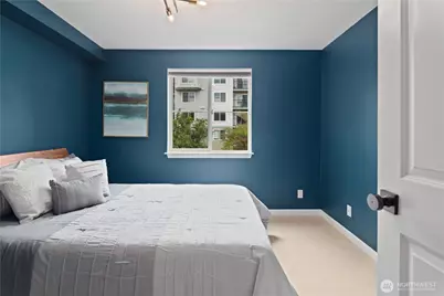 300 10th Avenue #A302, Seattle, WA 98122 - Photo 16