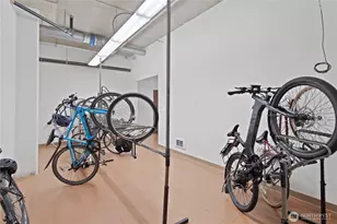 300 10th Ave, Seattle, WA 98122 - Photo 20