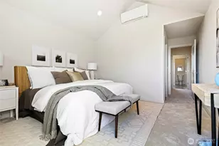 9725 6th Ave NW, Seattle, WA 98117 - Photo 10