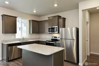 2309 158th Street Ct E, Tacoma, WA 98445 - Photo 4