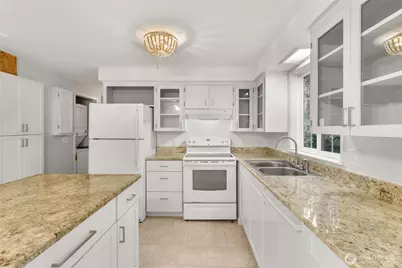 1801 Eastside Street SE, Olympia, WA 98501 - Photo 6