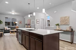 7025 Rainier Dr, Everett, WA 98203 - Photo 16