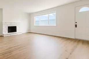 2107 S Kent Des Moines Rd, Des Moines, WA 98198 - Photo 4