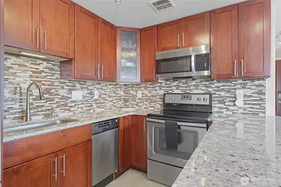 1140 Browns Point Boulevard #6, Tacoma, WA 98422 - Photo 8