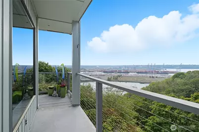1140 Browns Point Boulevard #6, Tacoma, WA 98422 - Photo 1