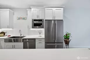 11521 117th Ln NE, Kirkland, WA 98033 - Photo 10