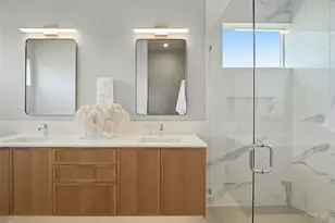 4464 Midvale Ave N, Seattle, WA 98103 - Photo 22