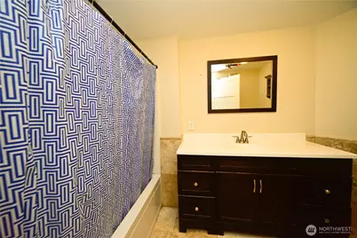 11809 NE 74th Street #1-3, Kirkland, WA 98033 - Photo 24