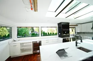 11809 NE 74th St, Kirkland, WA 98033 - Photo 12