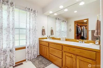 24062 Goldie Lane, Mount Vernon, WA 98273 - Photo 16