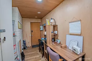 27131 N US Hwy 101, Hoodsport, WA 98548 - Photo 16
