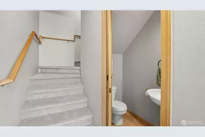 25123 Roberts Drive #313, Black Diamond, WA 98010 - Photo 22