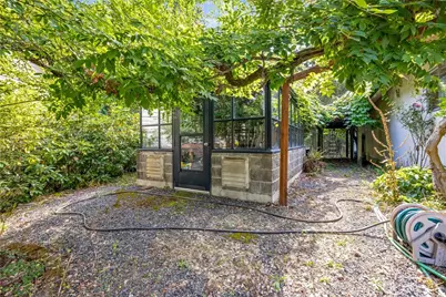 43103 Hilligoss Lane E, Eatonville, WA 98328 - Photo 32