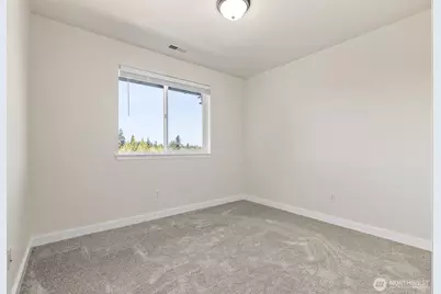 15623 44th Place W #Unit B, Lynnwood, WA 98087 - Photo 20