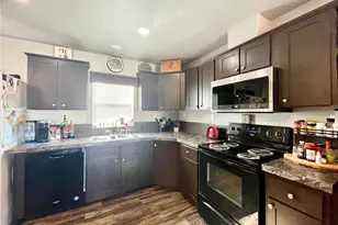 405 E Chelan St, Coulee City, WA 99115 - Photo 8