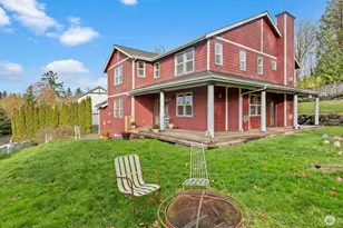 2372 Douglas Dr NE, Bainbridge Island, WA 98110 - Photo 2