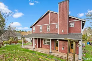 2372 Douglas Dr NE, Bainbridge Island, WA 98110 - Photo 30