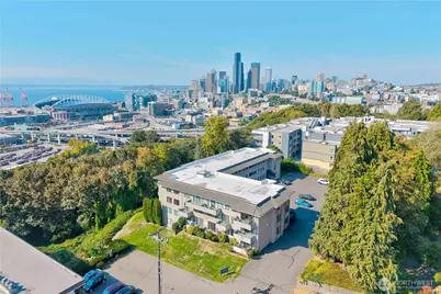 1100 S Atlantic Street #209, Seattle, WA 98134 - Photo 1