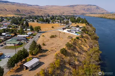 1921 Columbia Boulevard, Bridgeport, WA 98813 - Photo 12