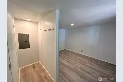 850 Crescent Street, Raymond, WA 98577 - Photo 2