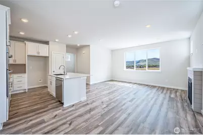2122 Plumridge Court, Wenatchee, WA 98801 - Photo 6