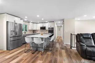 2503 25th St SE, Puyallup, WA 98374 - Photo 10