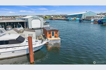 1080 W Ewing Place #0-P, Seattle, WA 98119 - Photo 28