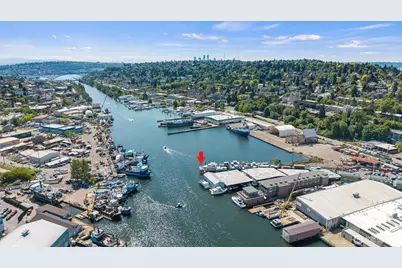 1080 W Ewing Place #0-P, Seattle, WA 98119 - Photo 22