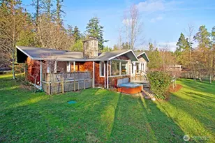 227 De Haro Ln, Friday Harbor, WA 98250 - Photo 2