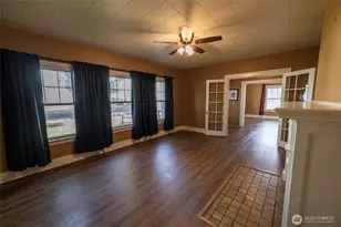 202 W 1st St, Prescott, WA 99348 - Photo 10