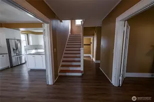 202 W 1st St, Prescott, WA 99348 - Photo 8