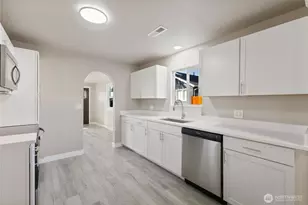 639 Elizabeth St, Sumner, WA 98390 - Photo 8