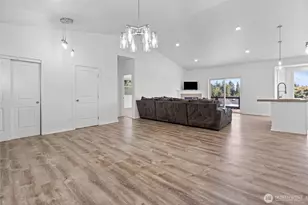 25329 103rd Ave E, Graham, WA 98338 - Photo 12