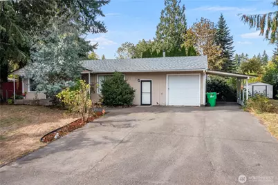 3606 Entrada Drive NE, Olympia, WA 98506 - Photo 2