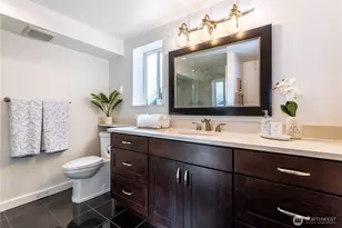 3905 NE 6th St, Renton, WA 98056 - Photo 22