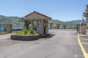 100 Lake Chelan Shores Dr, Chelan, WA 98816 - Photo 34
