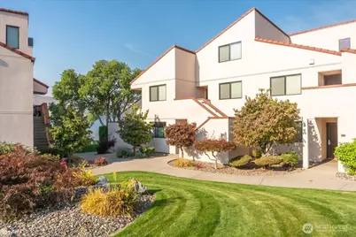 100 Lake Chelan Shores Drive #3-6, Chelan, WA 98816 - Photo 2