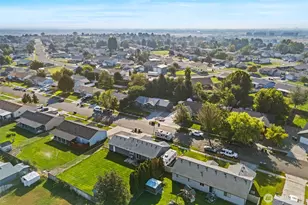 4906 Kalahari Dr, Pasco, WA 99301 - Photo 18