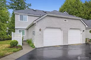 11626 Admiralty Way, Everett, WA 98204 - Photo 2