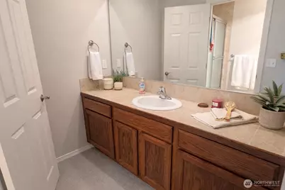 11626 Admiralty Way #A, Everett, WA 98204 - Photo 8