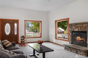 201 S Kentucky Ave, Granite Falls, WA 98252 - Photo 2