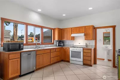 201 S Kentucky Avenue, Granite Falls, WA 98252 - Photo 6