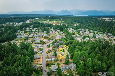 8110 Lorie Court NW, Silverdale, WA 98383 - Photo 4