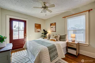 307 E 22nd St, Vancouver, WA 98663 - Photo 14