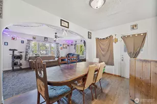 115 W 2nd St, Waitsburg, WA 99361 - Photo 4